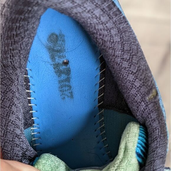 Brooks Adrenaline GTS 18 Road-Running Shoes Sneakers - 8.5 D (Wide) - Picture 9 of 14